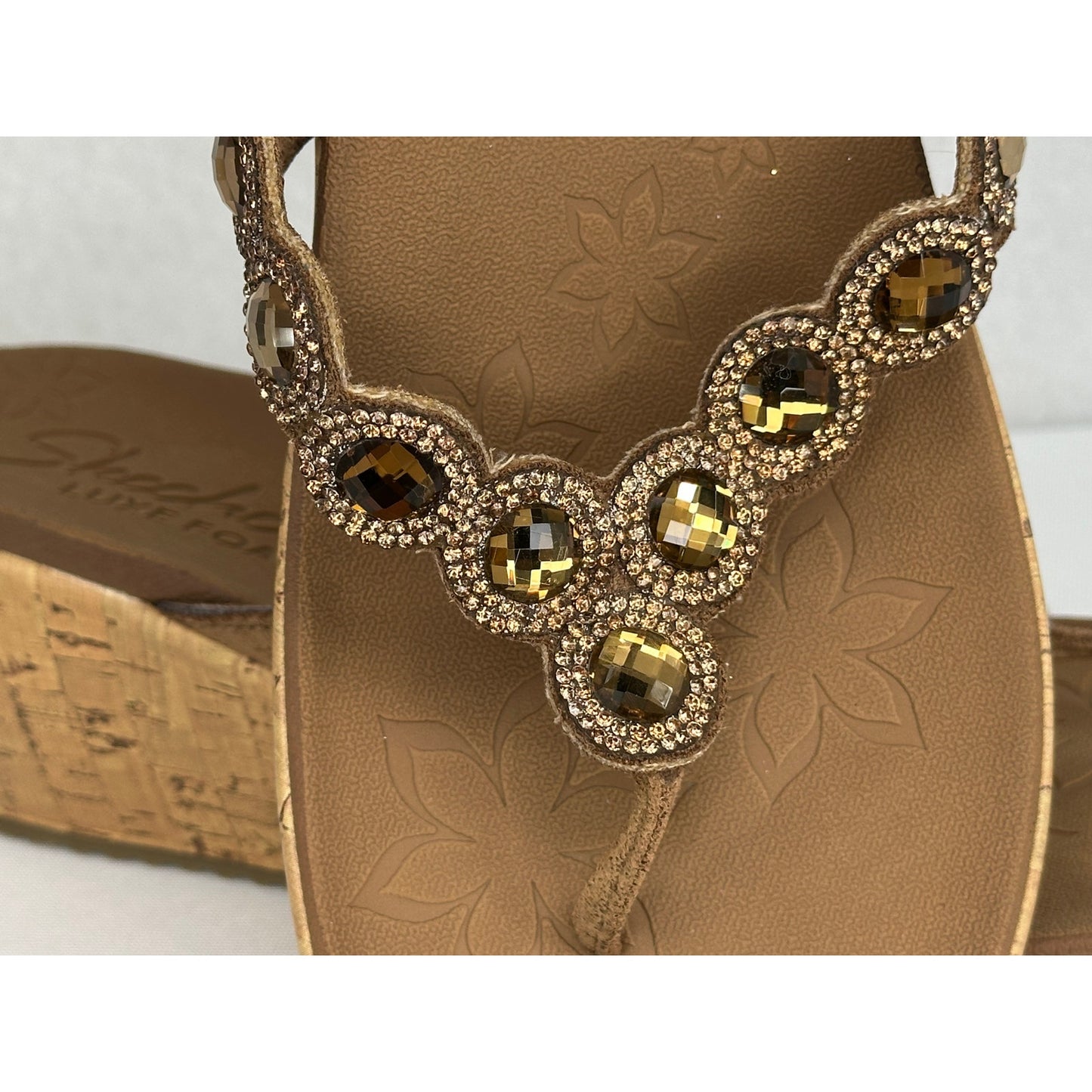 Skechers Luxe Foam Jeweled WedgeHeel Thong Brown Sandals Beach Sandal Party 9