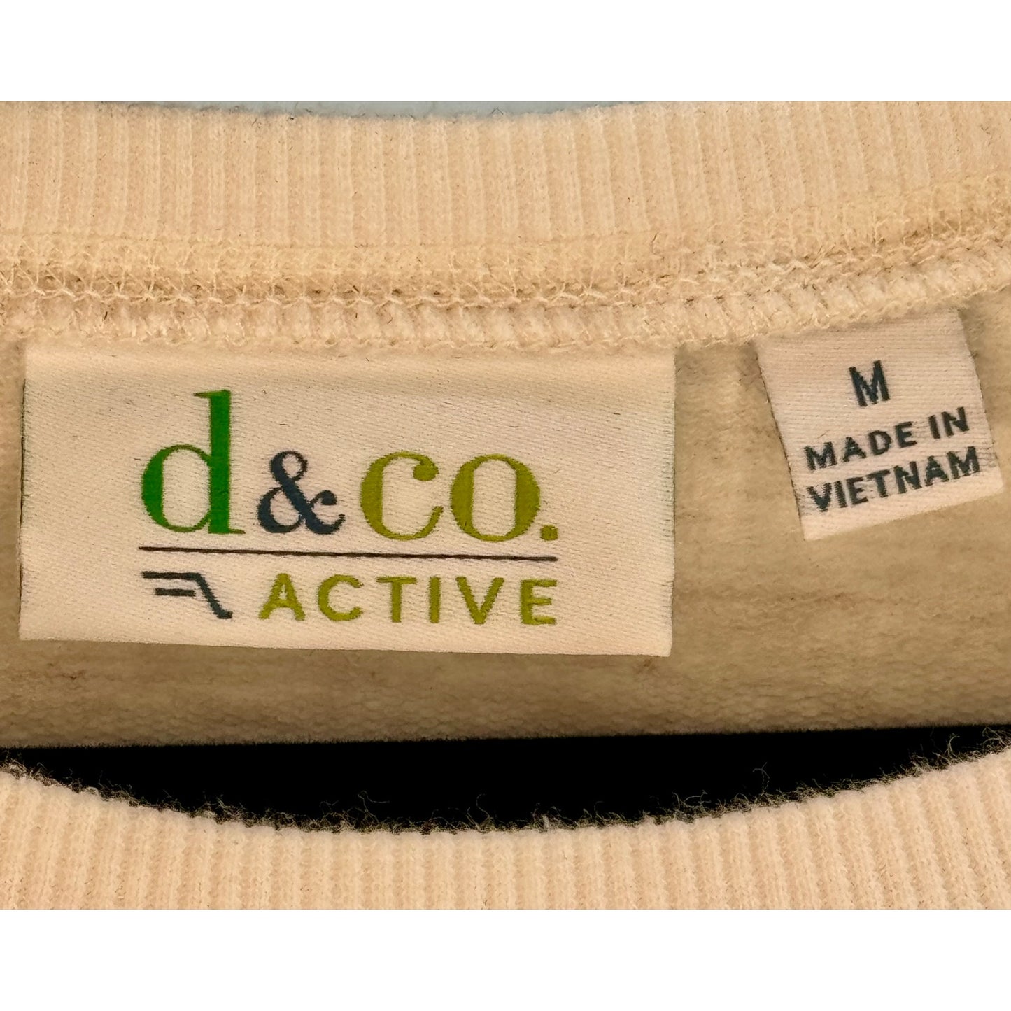 D & Co Active Pullover Crewneck Sweatshirt with pockets Size M