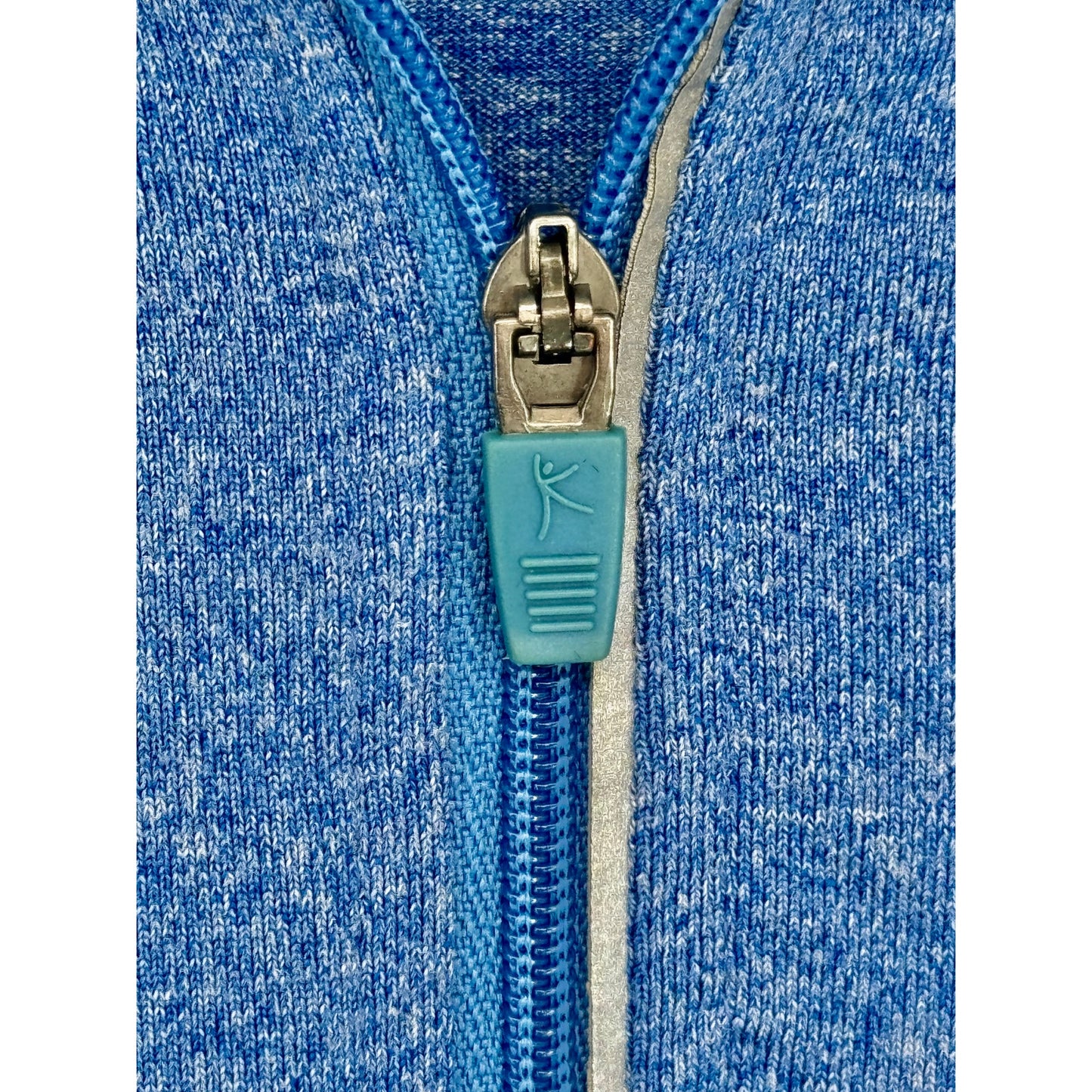 Danskin NOW Semi Fitted Half Zip Long Sleeve Athletic Top Blue size L/G (12/14)