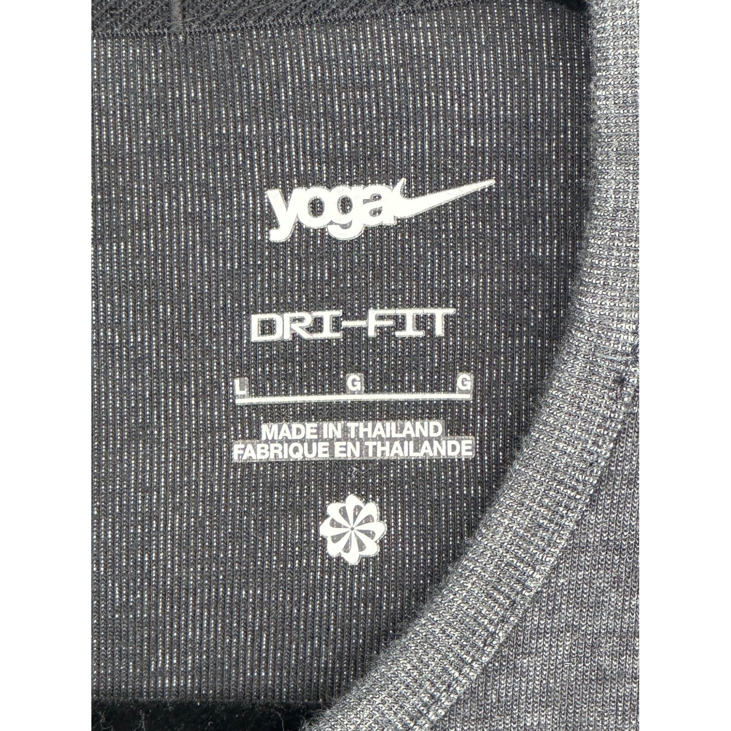 Nike Yoga Dri-Fit 1/2 Zip Training Crew Sweatshirt DD2186-010 Mens L