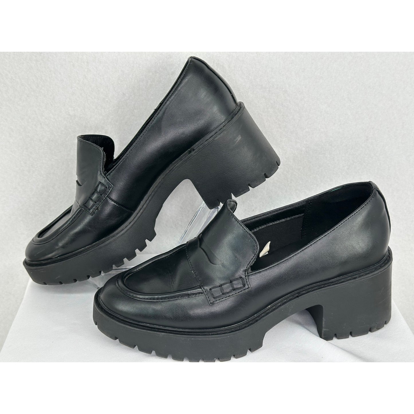 Universal Threads Black/ Maisy Memory Foam Chunky Heel Penny Loafers 9 1/2