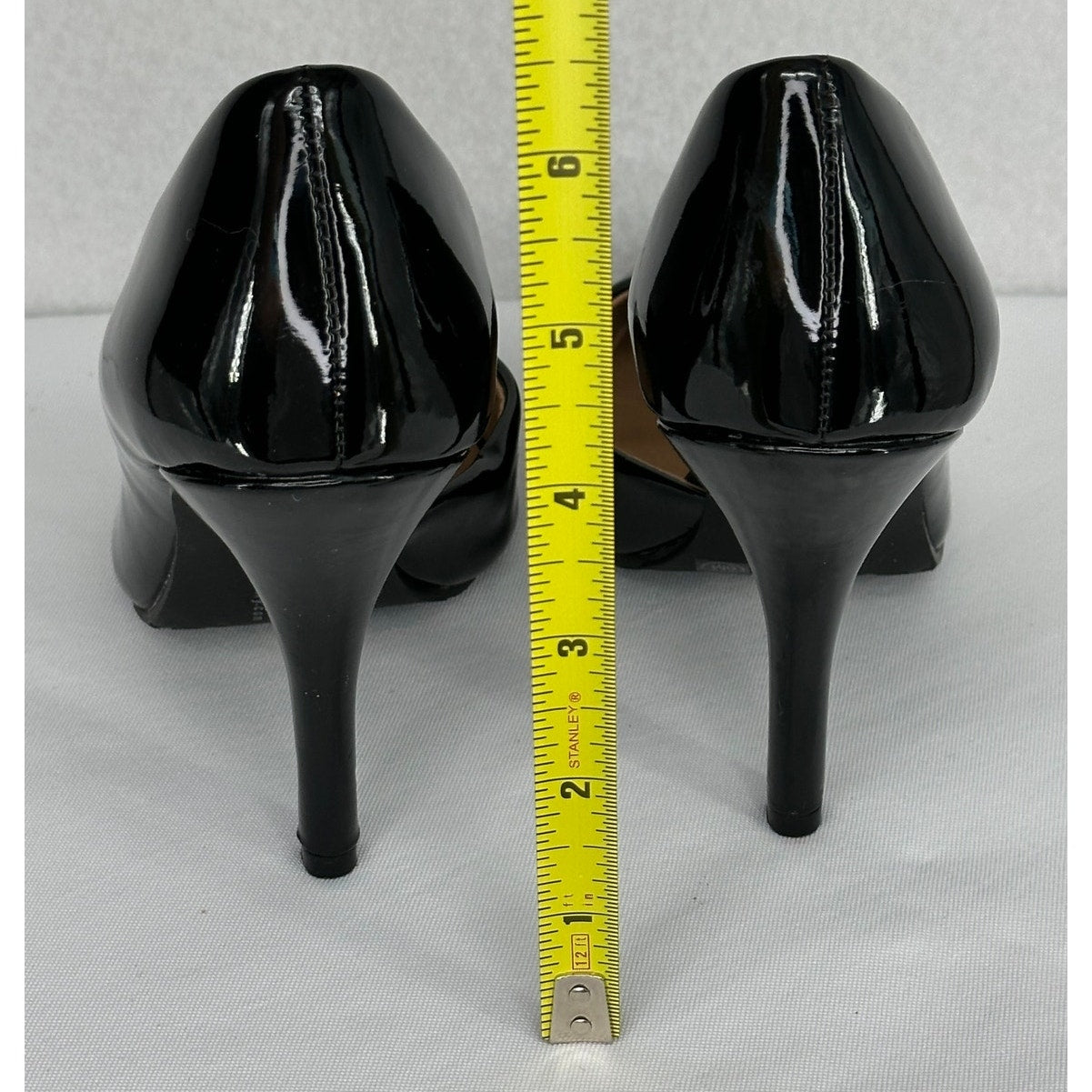 Chinese Laundry Socialite Black Patent Leather Pumps 6M