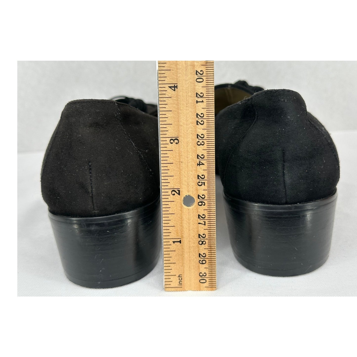 Jones New York Sport NY Queen Black Slip On Velvet Loafers with Tassels 8M