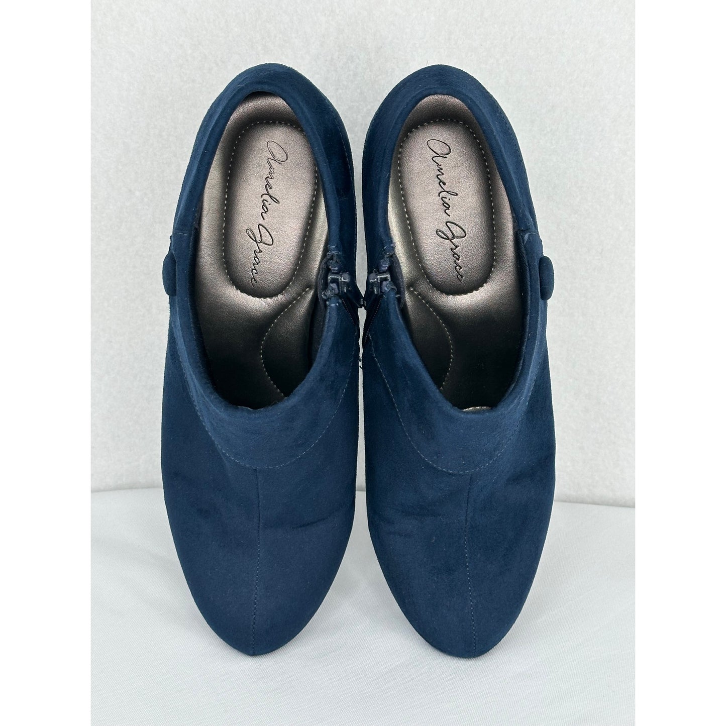 Amelia Grace Blue Vegan Suede Round Toe Heel Ankle Boots Size 9