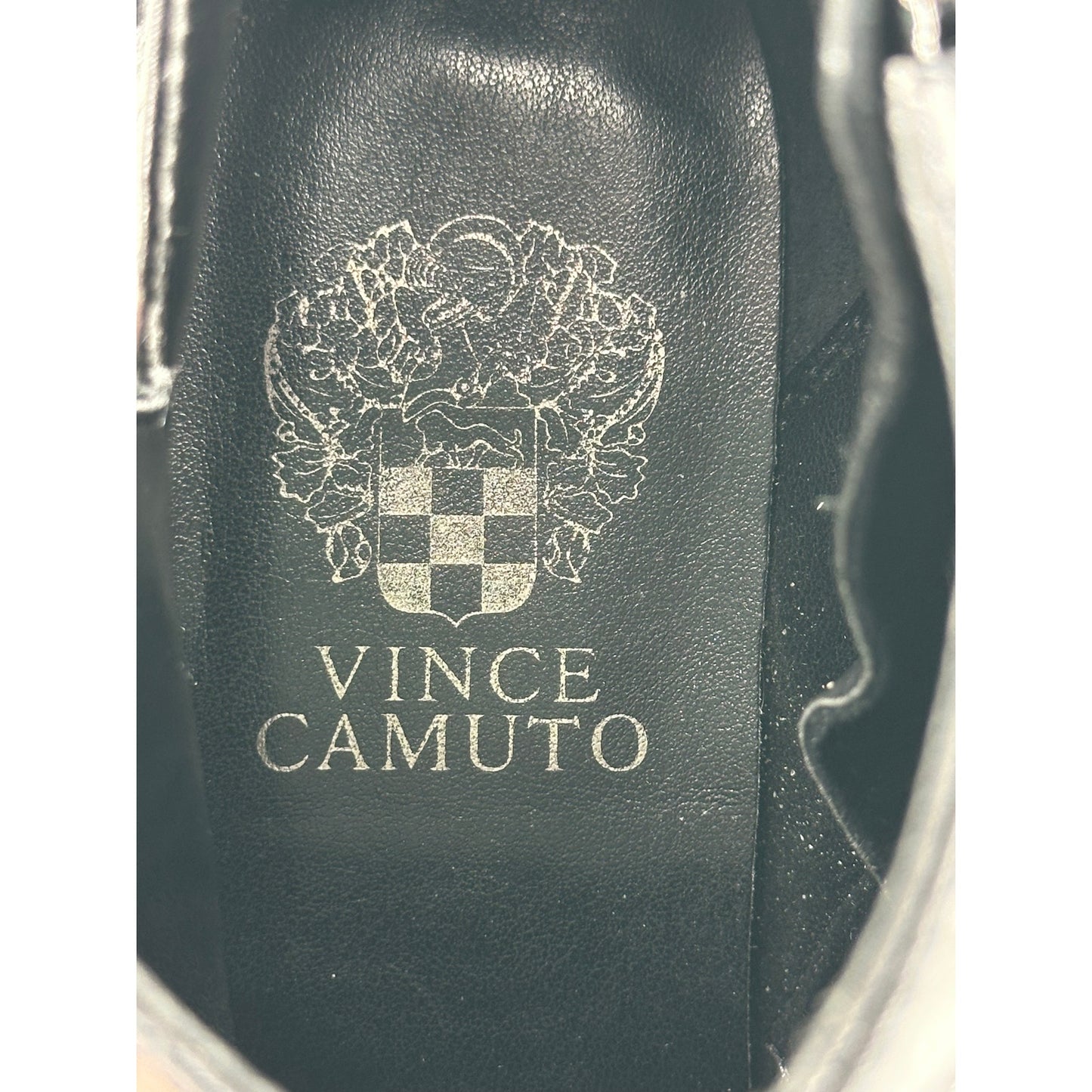 Vince Camuto Larmana Black Leather Side Zip Heel Bootie 9W