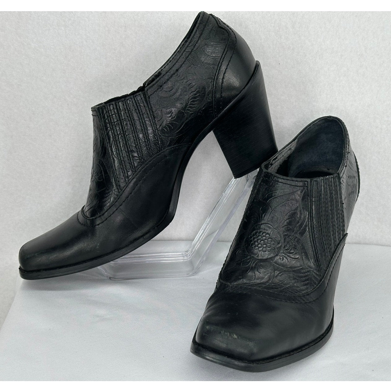 Antonio Melani Leather Square Toe Western Ankle Boots 8M