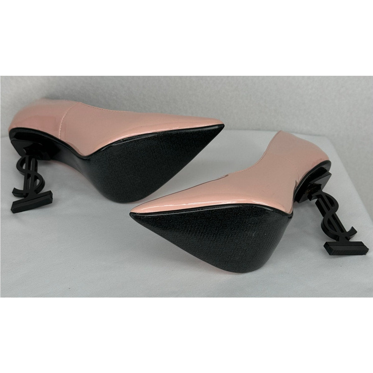 Cape Robbin Goddess Patent Leather Pink Pumps Dollar Sign Heels 6M