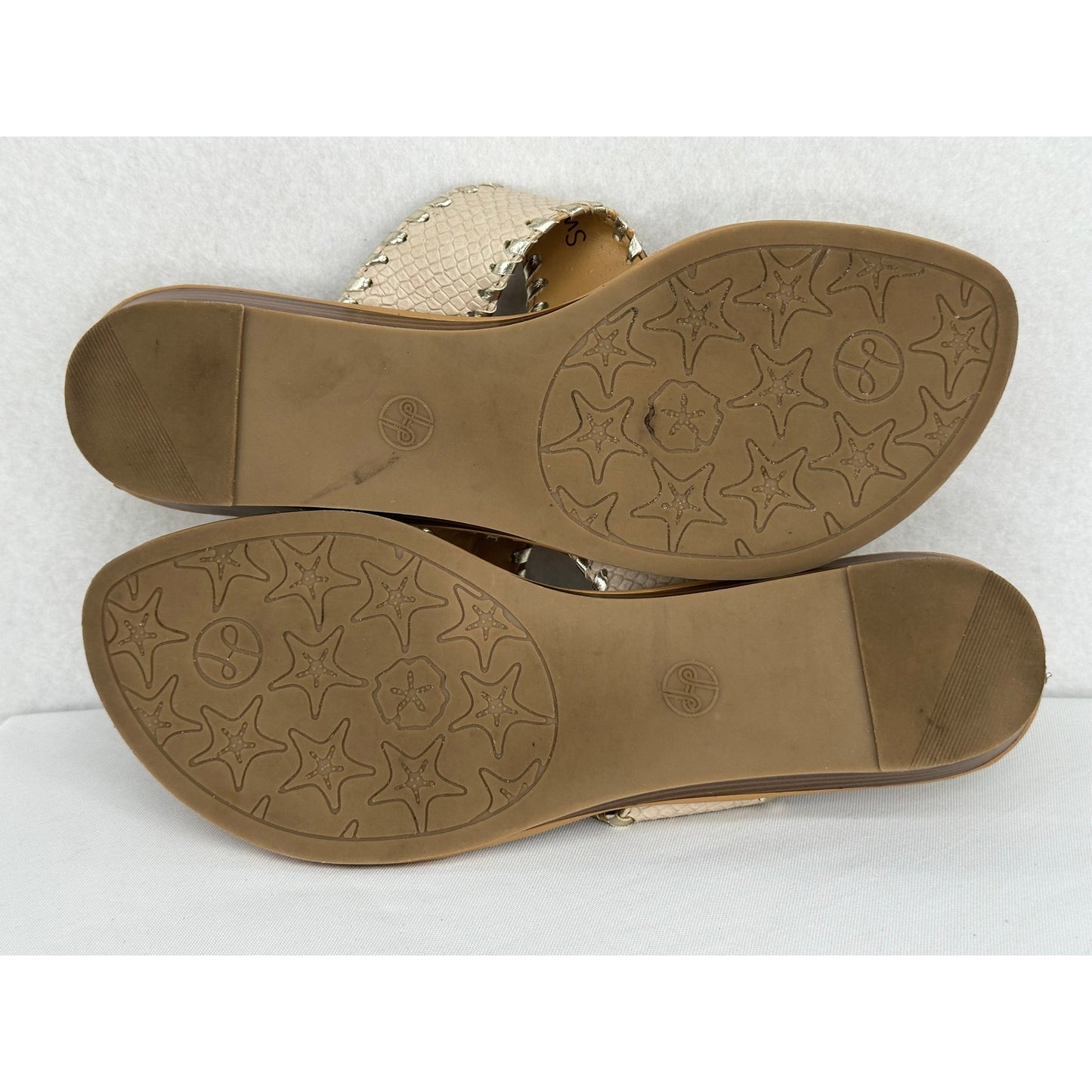 Lindsay Phillips Tan Switch Flops Interchangeable Tassels Flowers Sandals 9