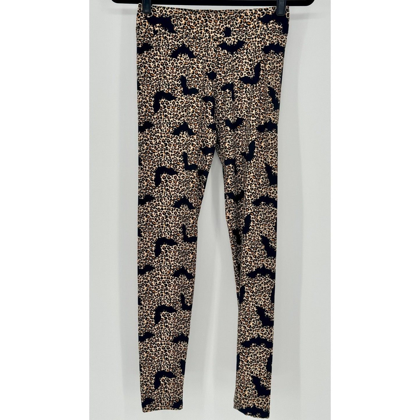 HALLOWEEN!!! Chances R Cheetah Bat print leggings Women Size S NWT