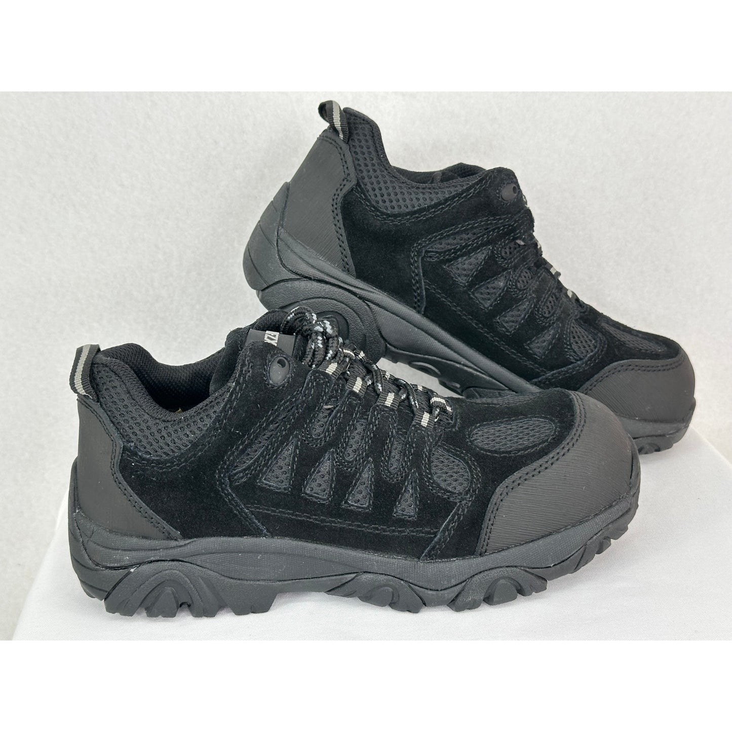 Tosafzxy NWOT Composite Toe Slip Resistant Waterproof Safety Sneaker Shoe 7