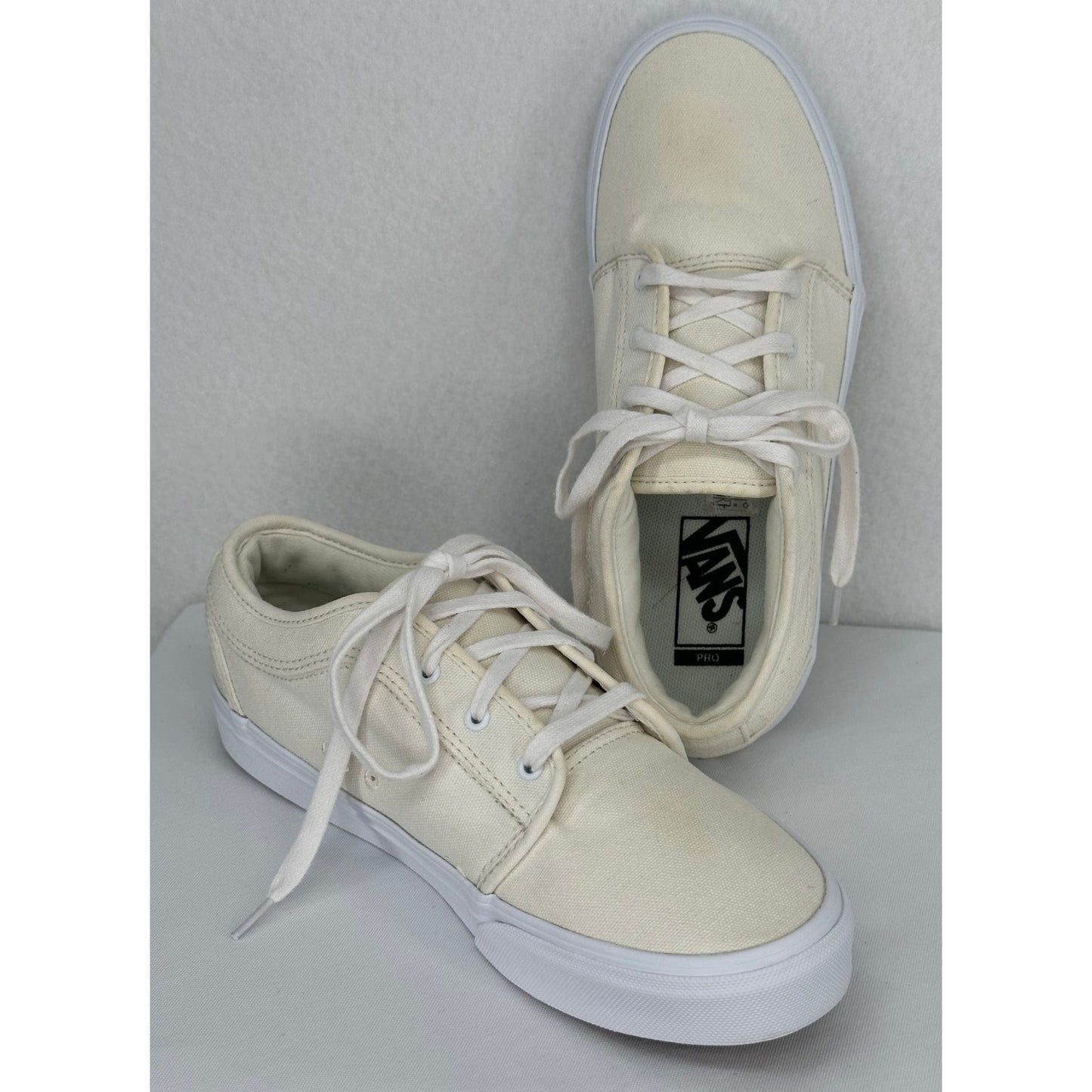 Vans Pro White Off The Wall Cushioned Canvas Low Top Sneakers Youth 6