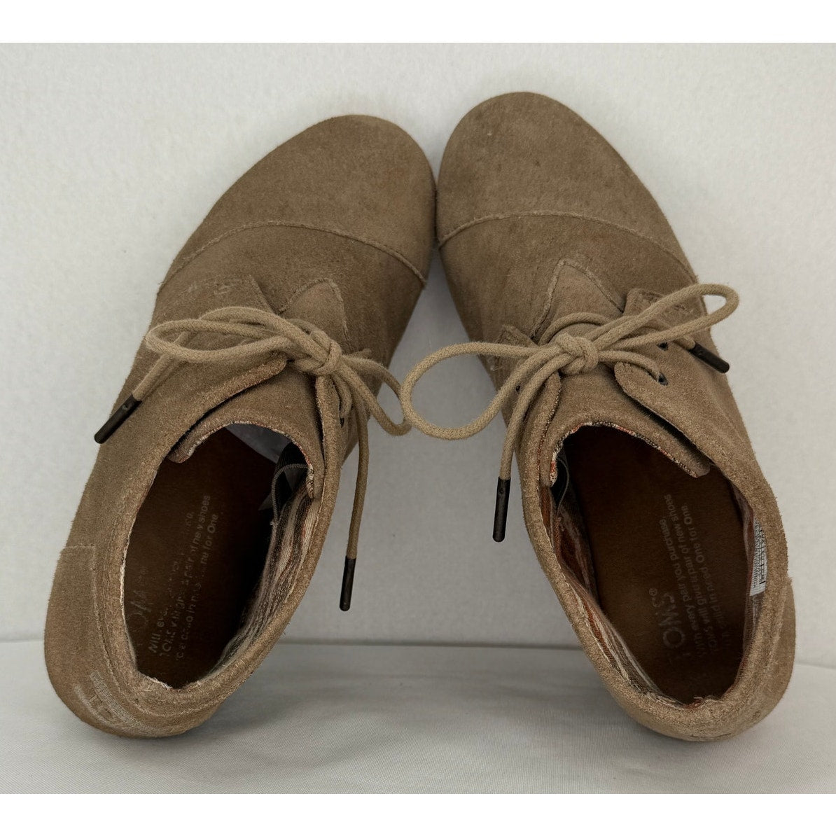 Toms Tan Suede Leather Lace Up Wedge Ankle Bootie Boots 8.5
