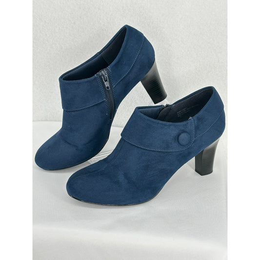 Amelia Grace Blue Vegan Suede Round Toe Heel Ankle Boots Size 9