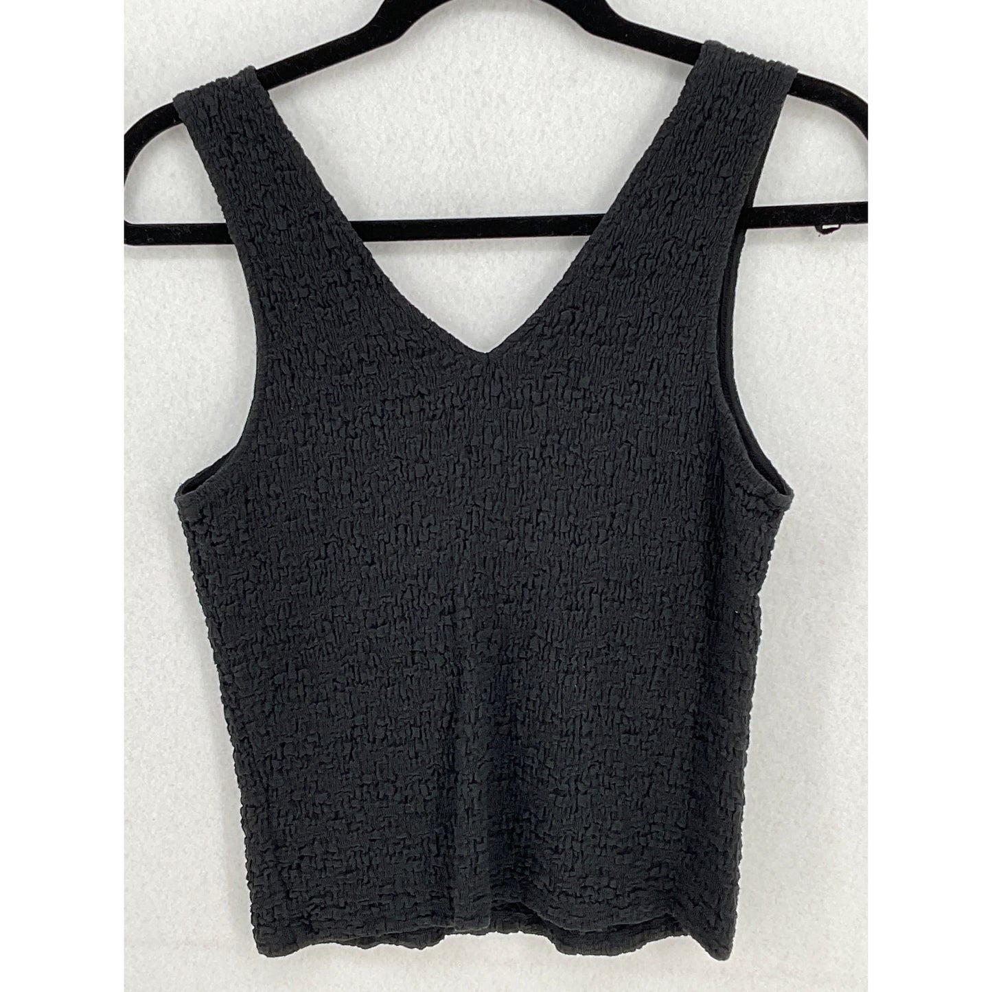 A New Day Black V Neck, Sleeveless, Textured Tank Top Women's M