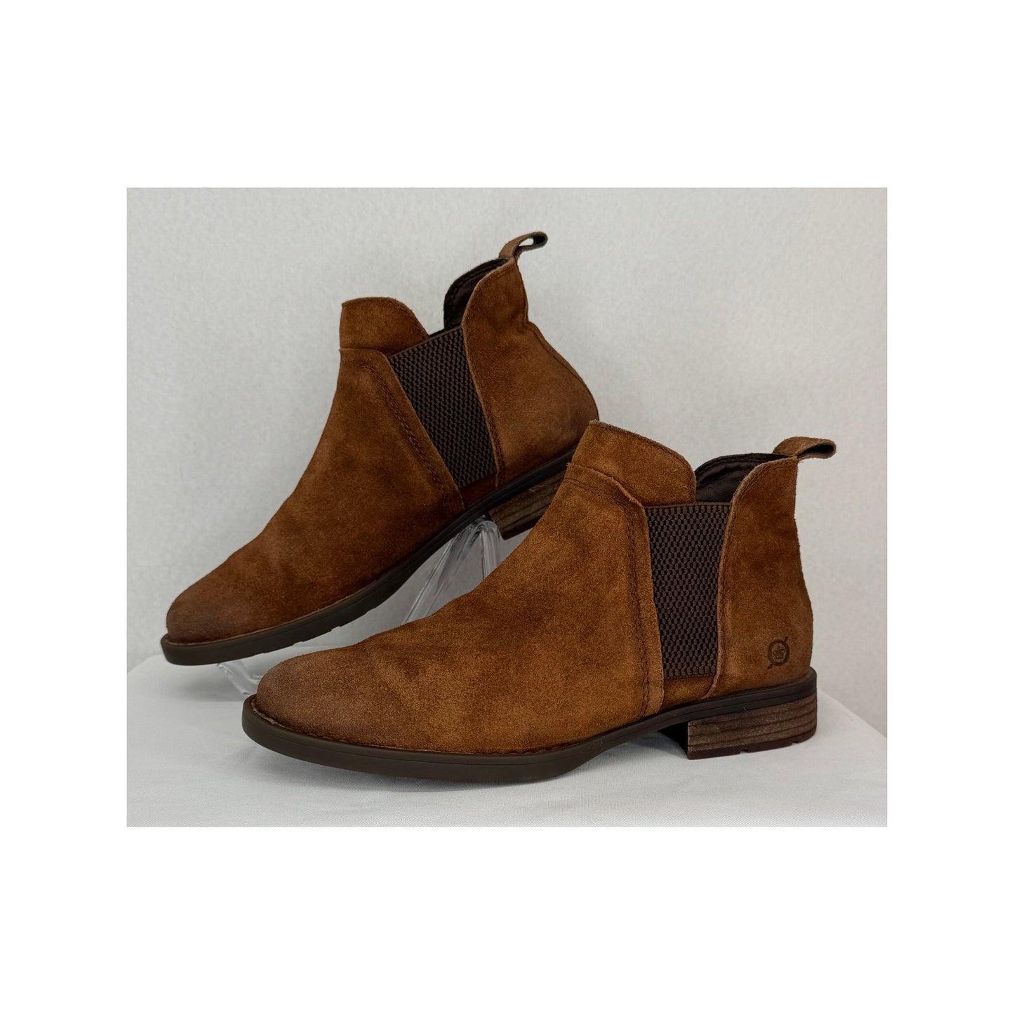 Born Laney Rust Tobacco Distressed Suede Leather Chelsea Ankle Boots 8M