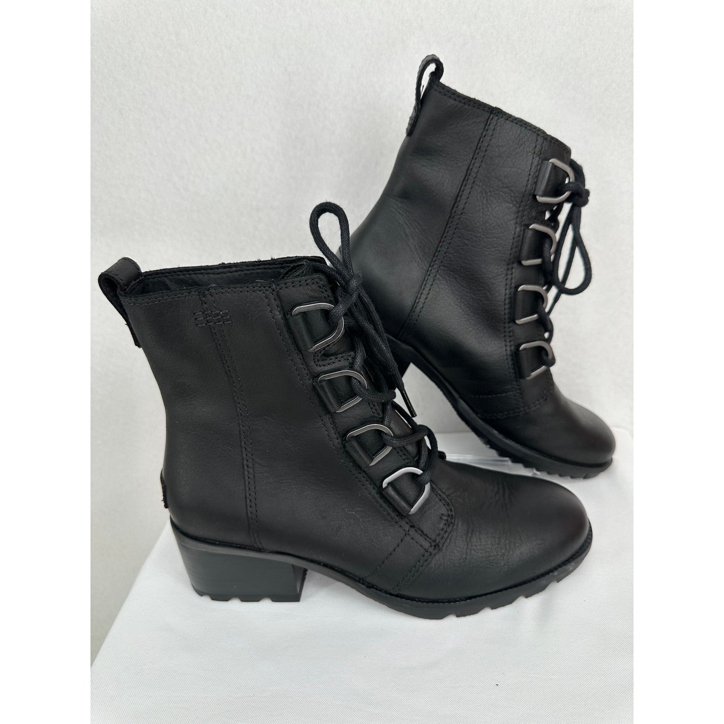 Sorel Cate Lace Up Black Bootie Waterproof Leather Boots 8.5 NL3385-010