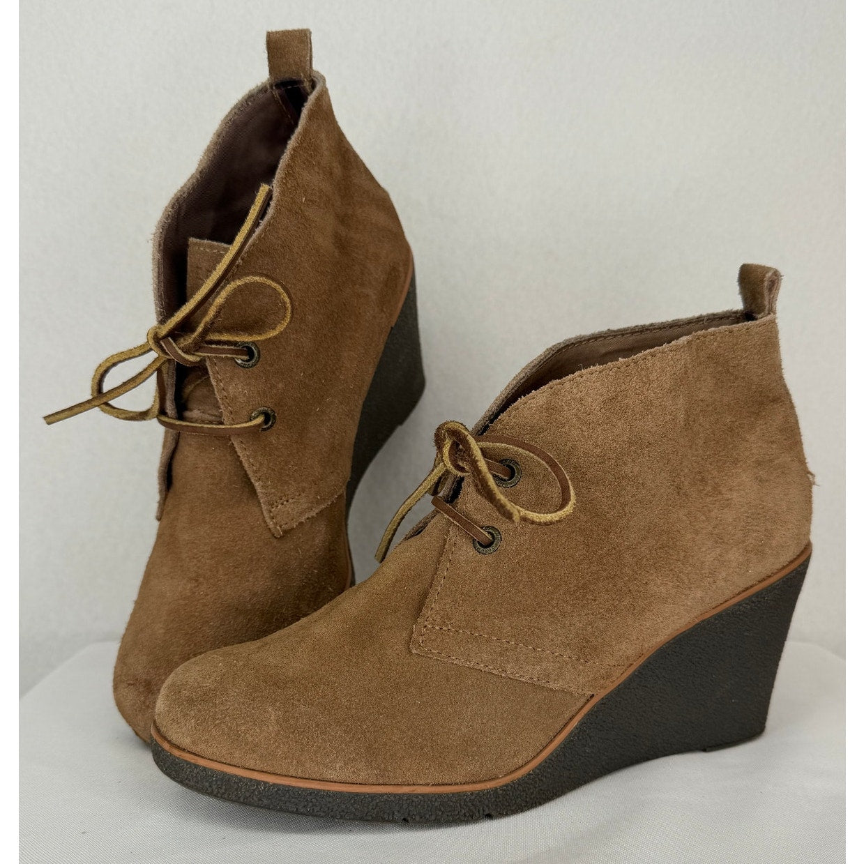 Sperry Top Sider Tan Suede Lace Up Wedge Leather Suede Ankle Boots 8M
