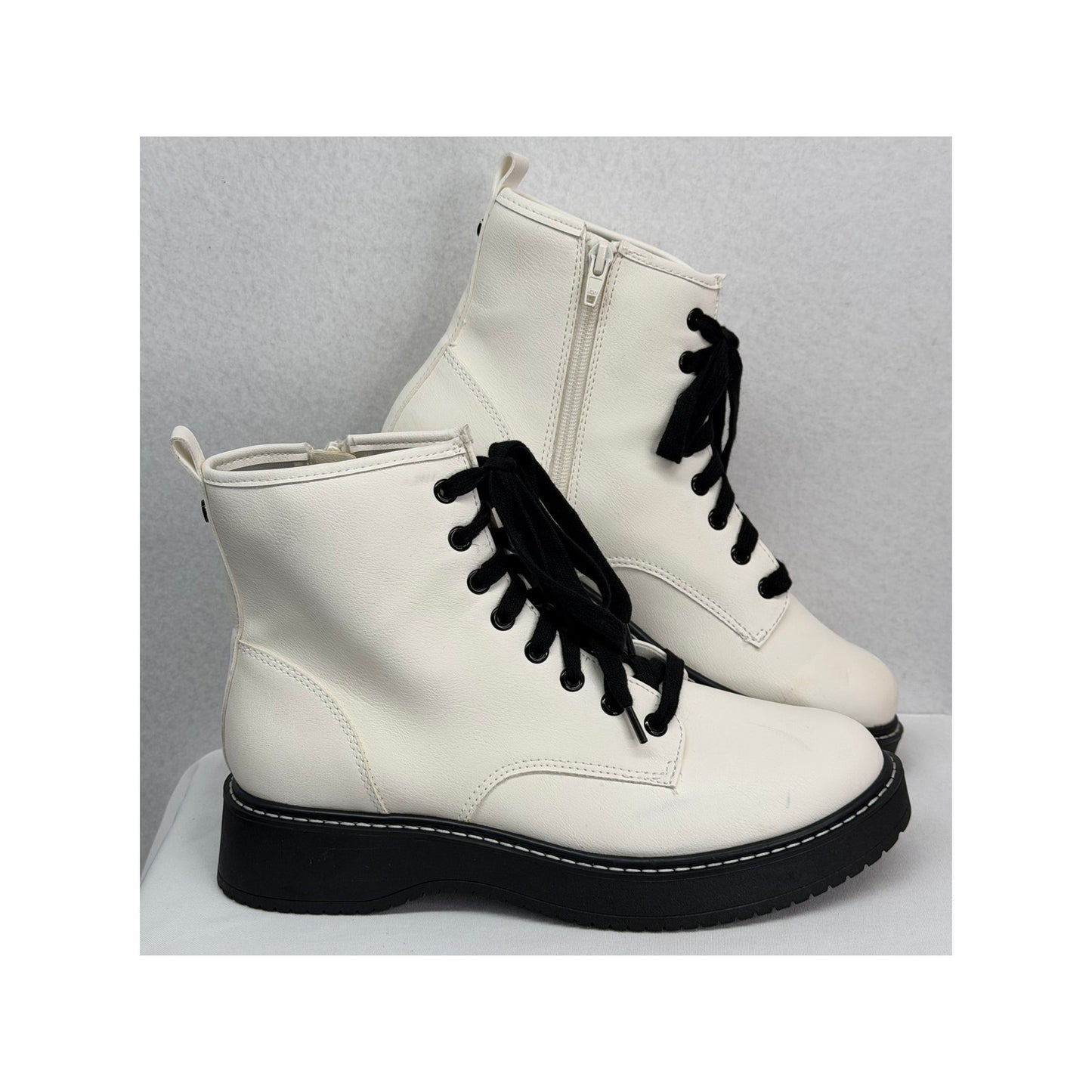 Madden NYC White Moto Combat Boots Lace Up Side Zip Lug Chunky Boots 9