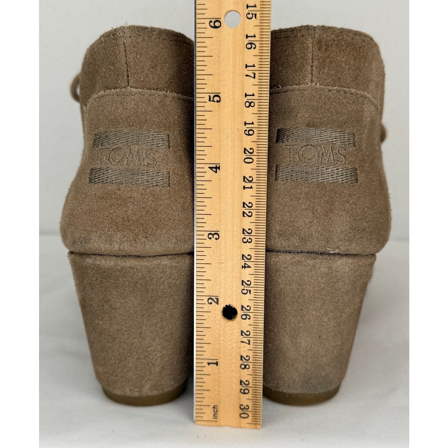 Toms Tan Suede Leather Lace Up Wedge Ankle Bootie Boots 8.5