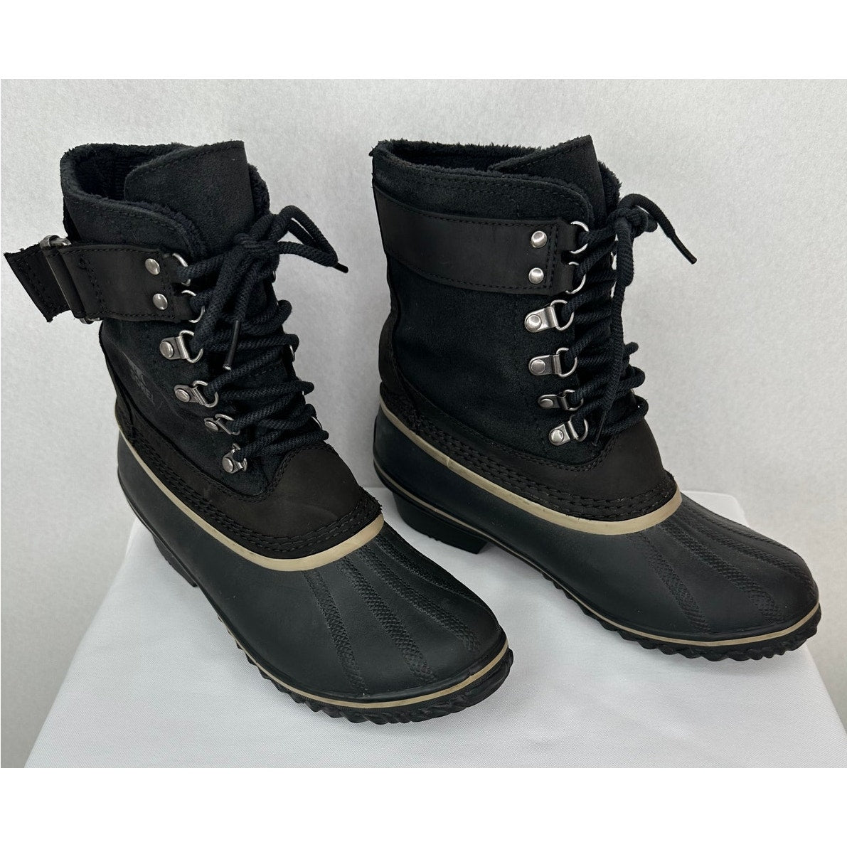 Sorel Winter Fancy Lace II Black Waterproof Boots NL2125-010 Size 8