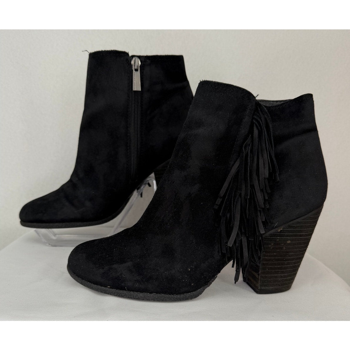 Vince Camuto Hayzee Black Fringed Western Suede Leather Almond Toe Ankle Boots 9