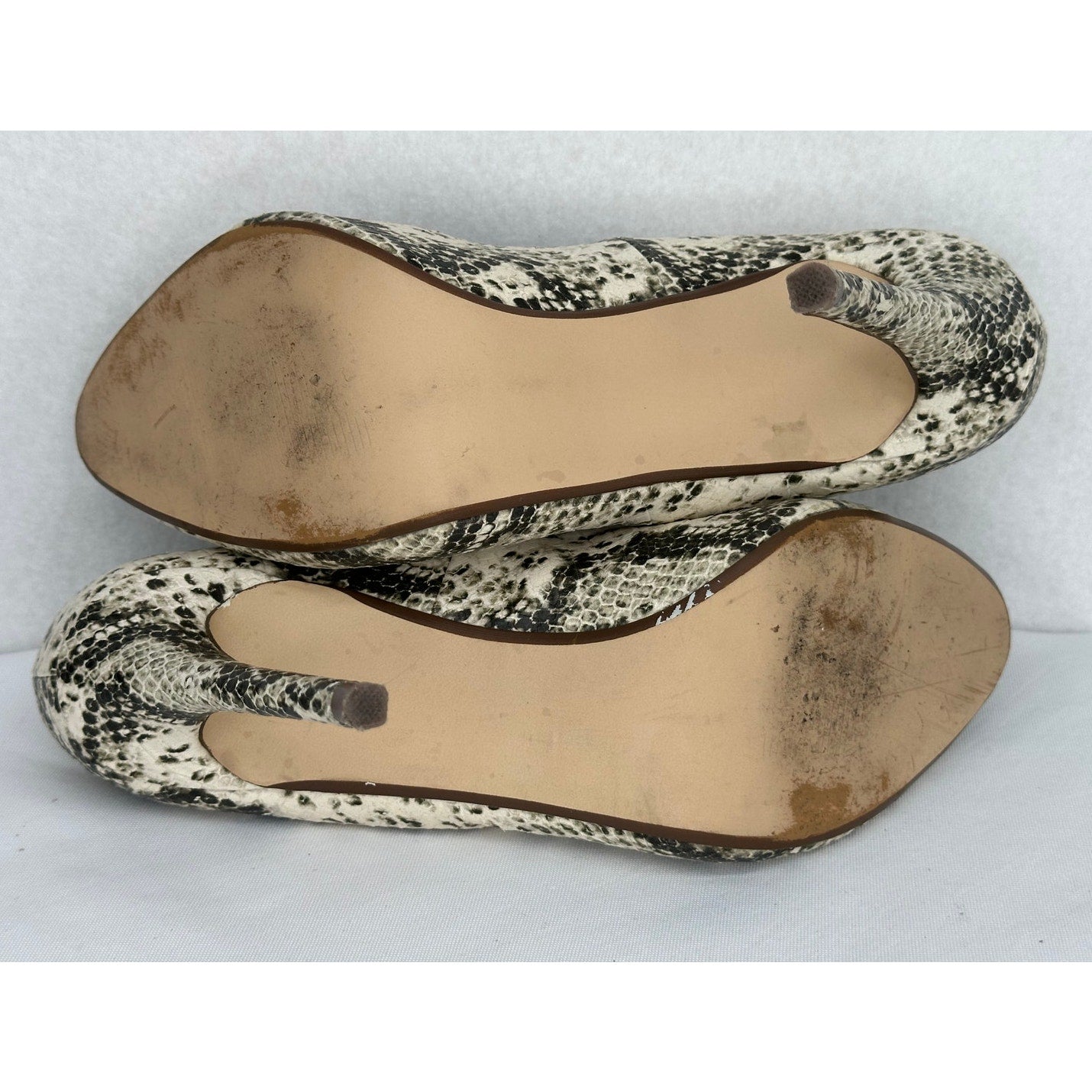 Steve Madden Pietra Natural Snakeskin Pumps Heels 9.5M