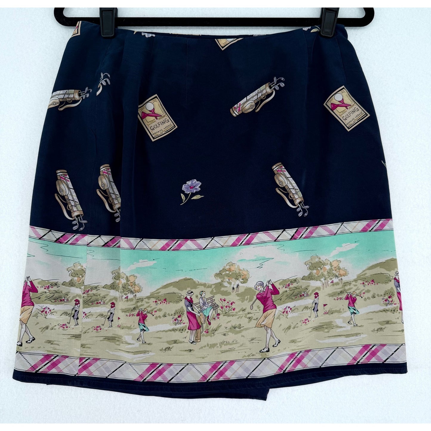 Chelsea Cambell Petites 100% Silk Wrap Skirt  Golf Design Button Closure 12P