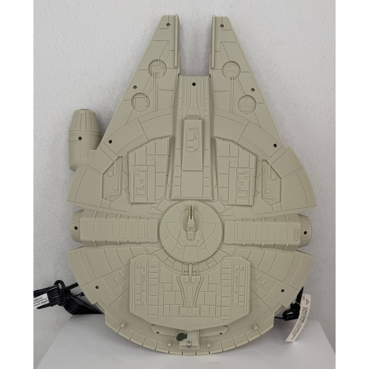 DISNEY PARKS Star Wars Millenium Falcon Light Up Popcorn Bucket With Strap NWT