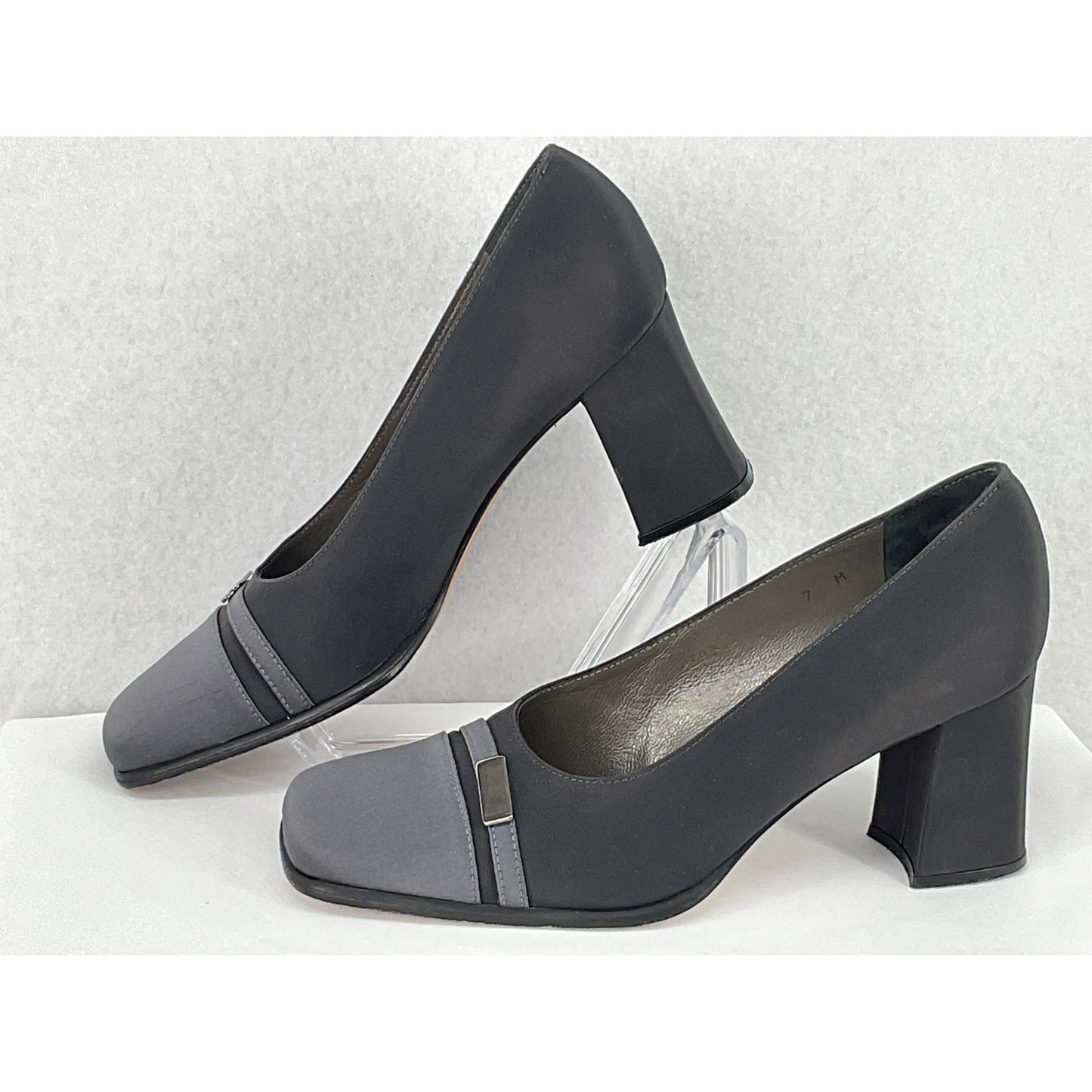Raphael Sarti Gray Square Toe Satin Block Heel Pumps 7M