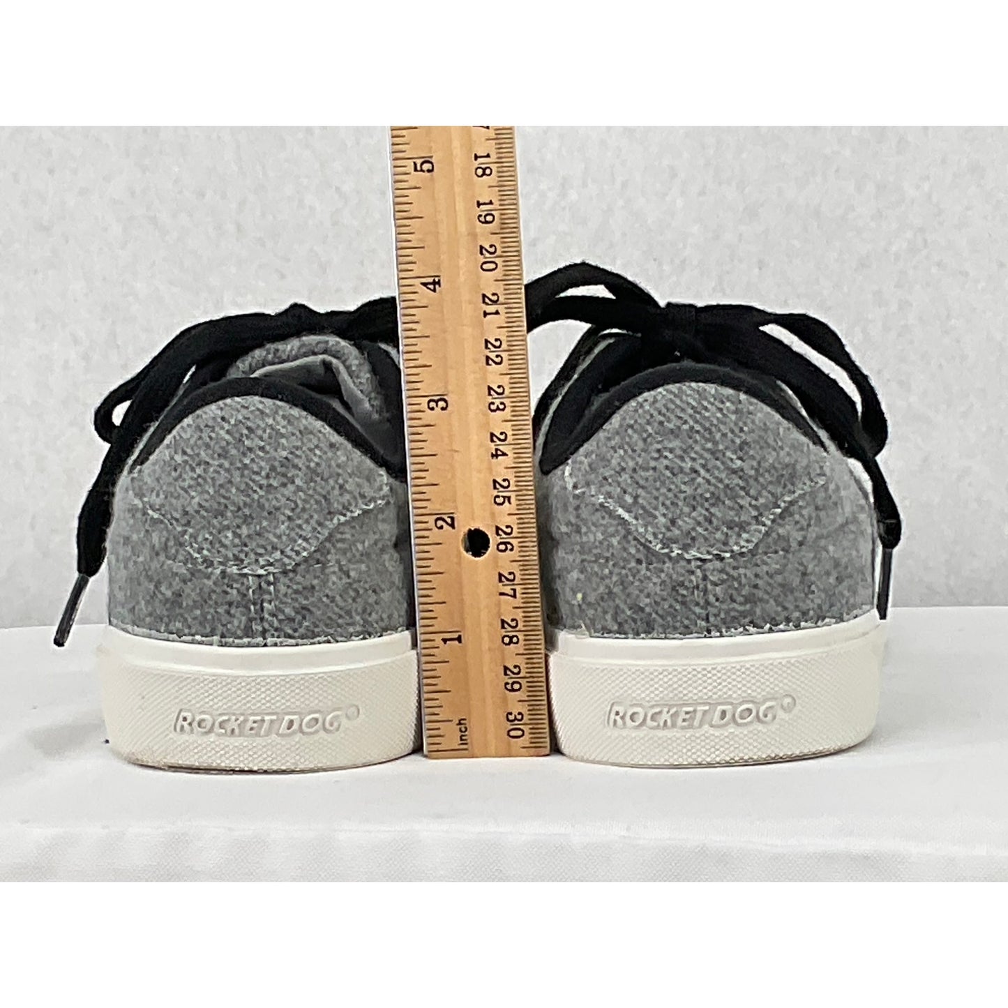 Rocket Dog Esme Winifred Dark Gray Wool Sneakers 6.5