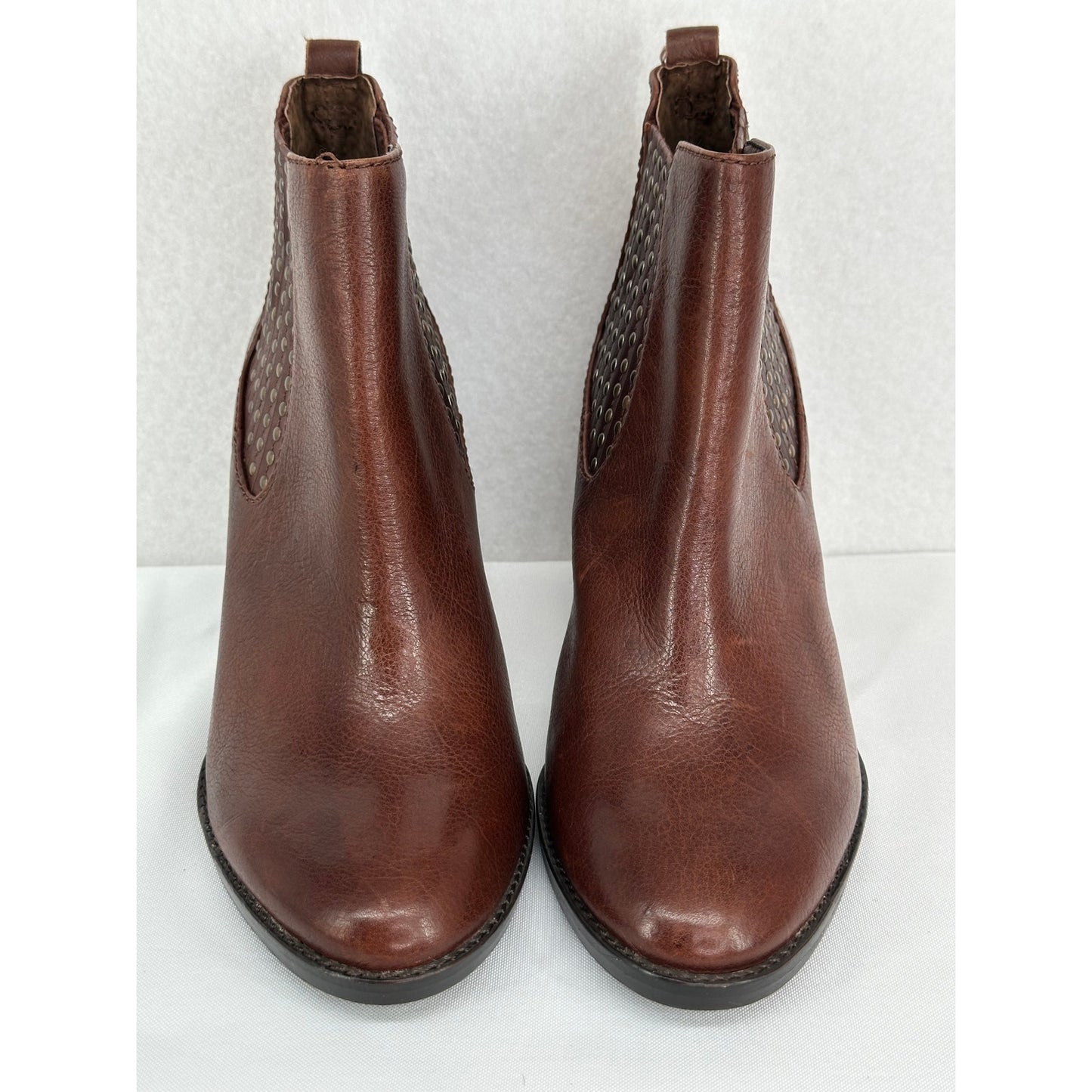Antonio Melani NWOT Eddie Woodbury Studded Chelsea Brown Leather Boots 6.5M