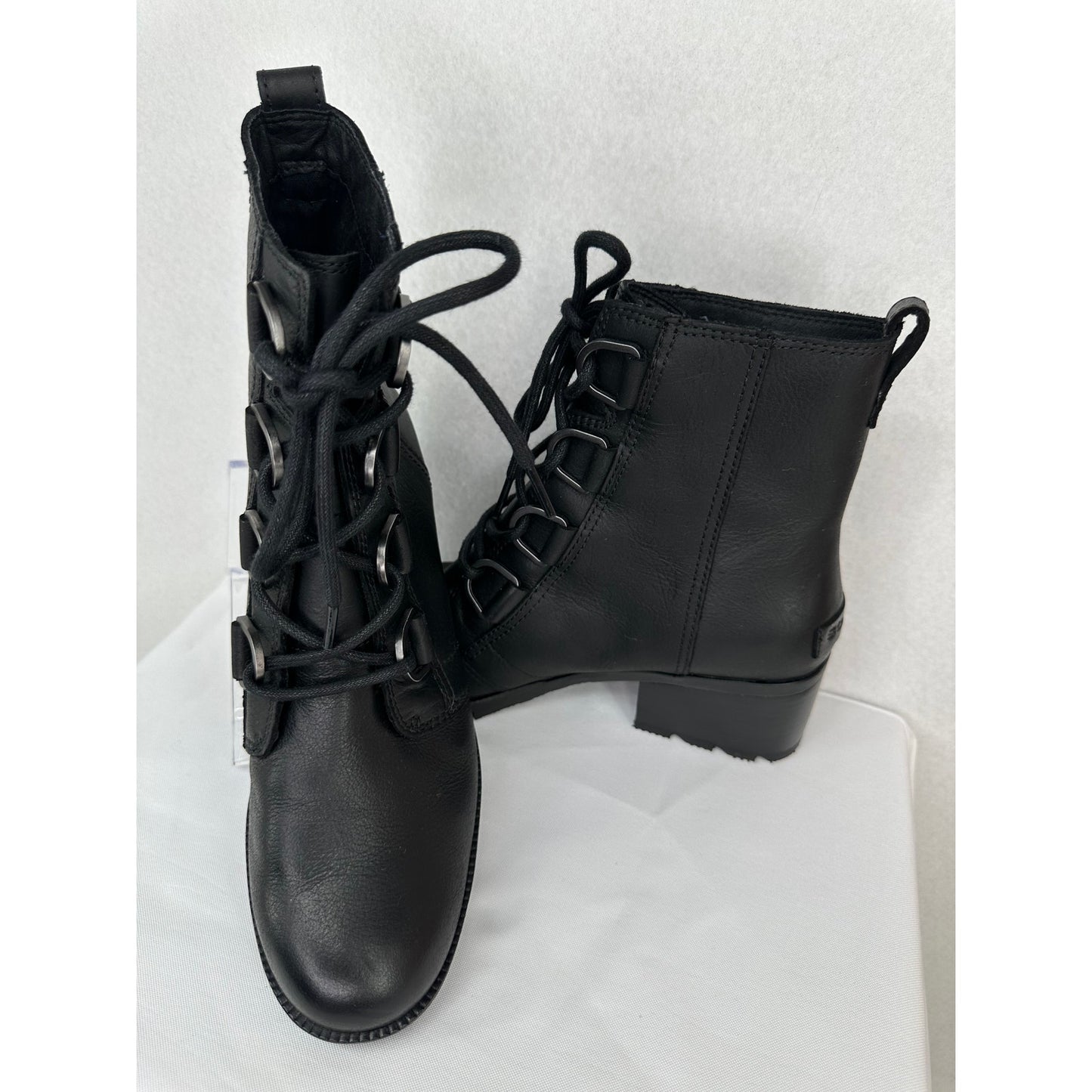 Sorel Cate Lace Up Black Bootie Waterproof Leather Boots 8.5 NL3385-010