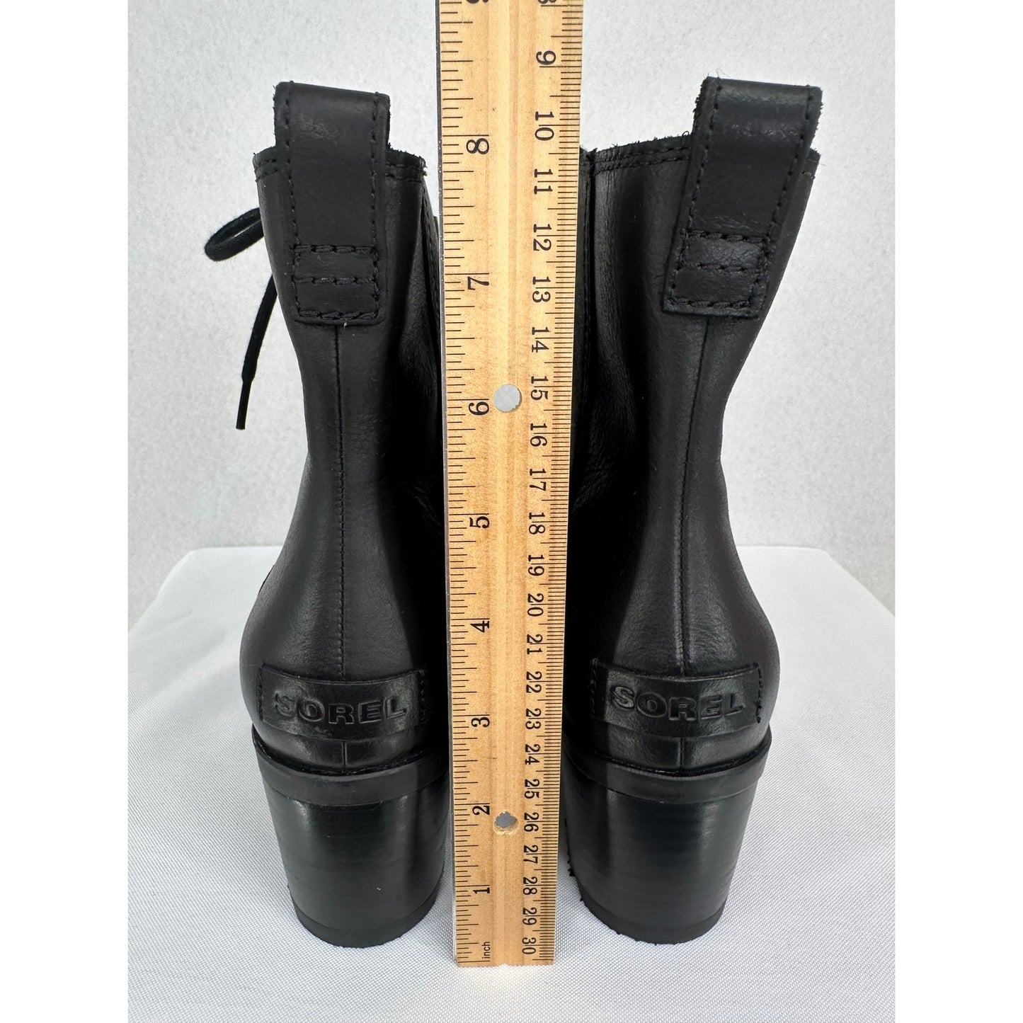 Sorel Cate Lace Up Black Bootie Waterproof Leather Boots 8.5 NL3385-010