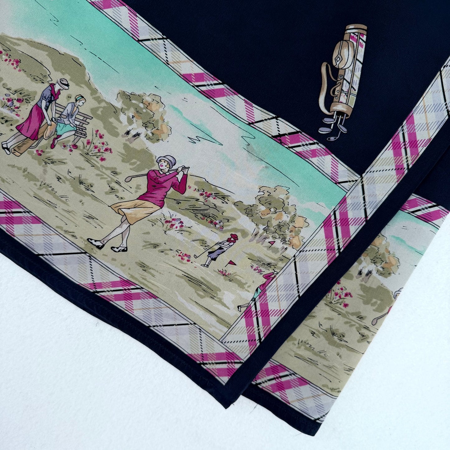 Chelsea Cambell Petites 100% Silk Wrap Skirt  Golf Design Button Closure 12P