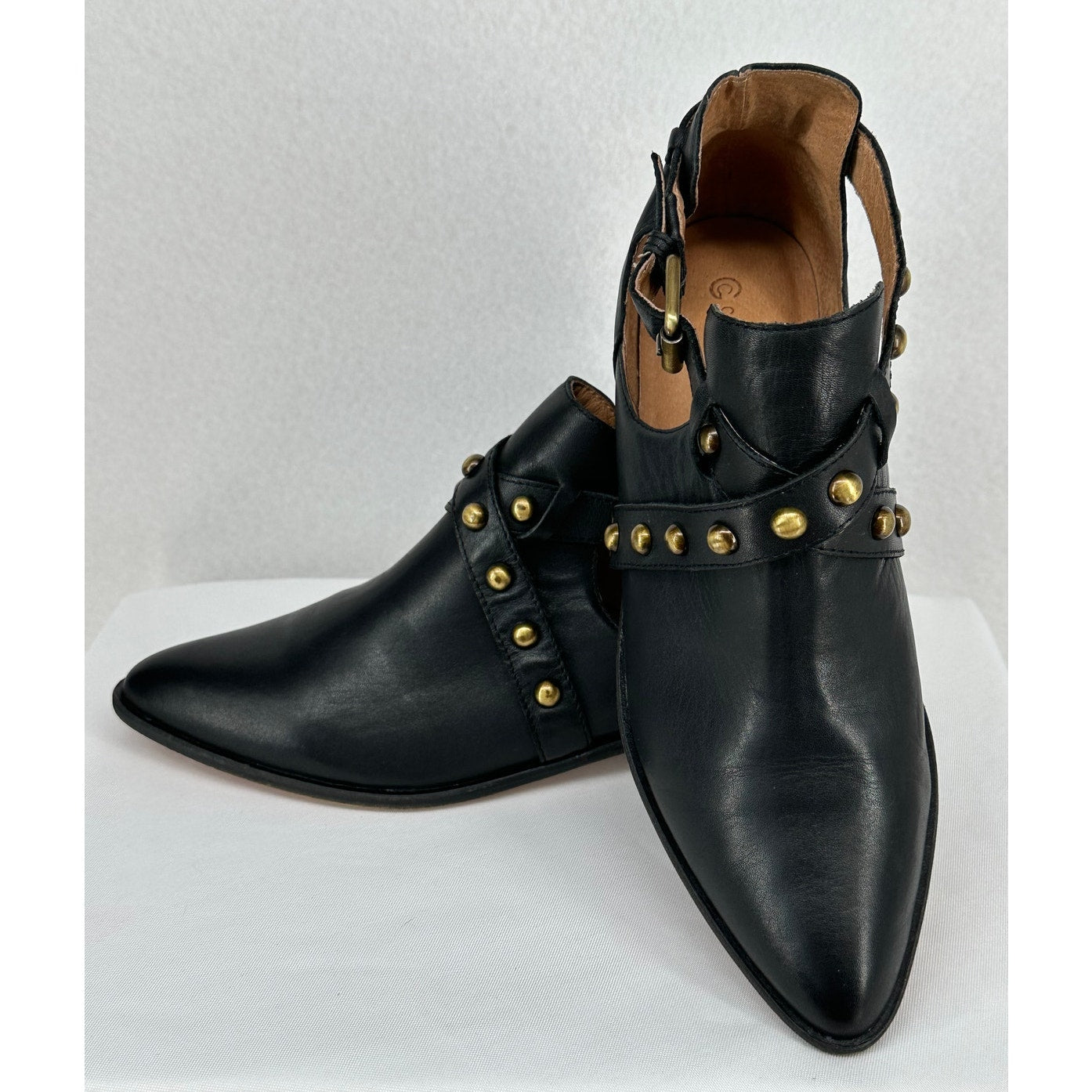 Corso Como Doon Leather Studded Side Buckle Strap Flat Heel Ankle Boots 10M
