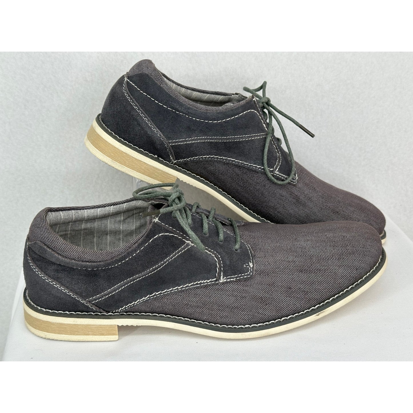 Steve Madden NWOT Gray Stoker Derby Leather Upper Rubber Outsole 11