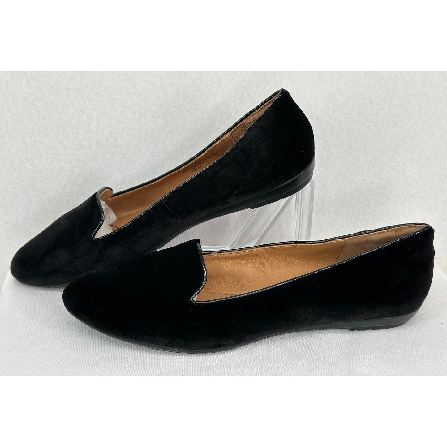 Sofft Beldon Black Velvet Slip On Almond Toe Loafers 1101331 NWT 10M