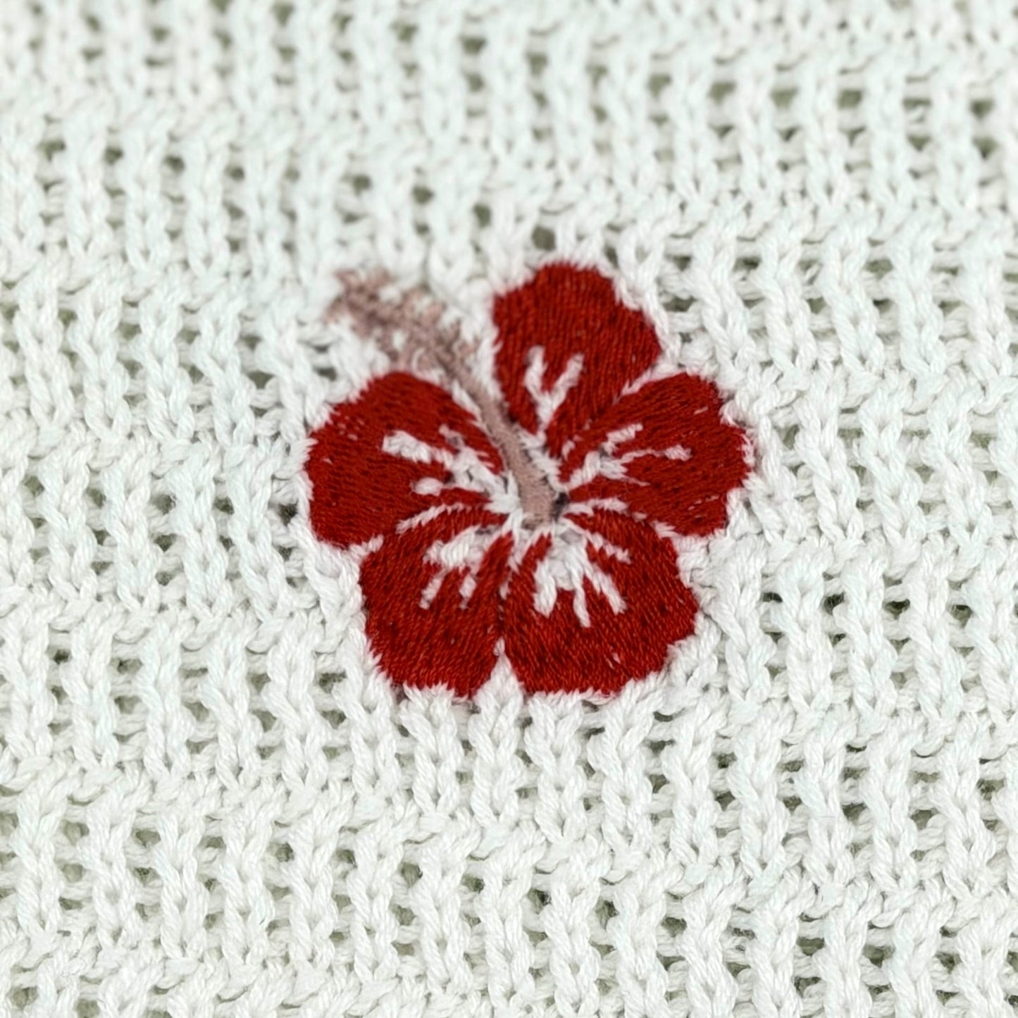 Wild Fable White Crochet Hibiscus Hawaiian Boho Flower Floral Mini Skirt M