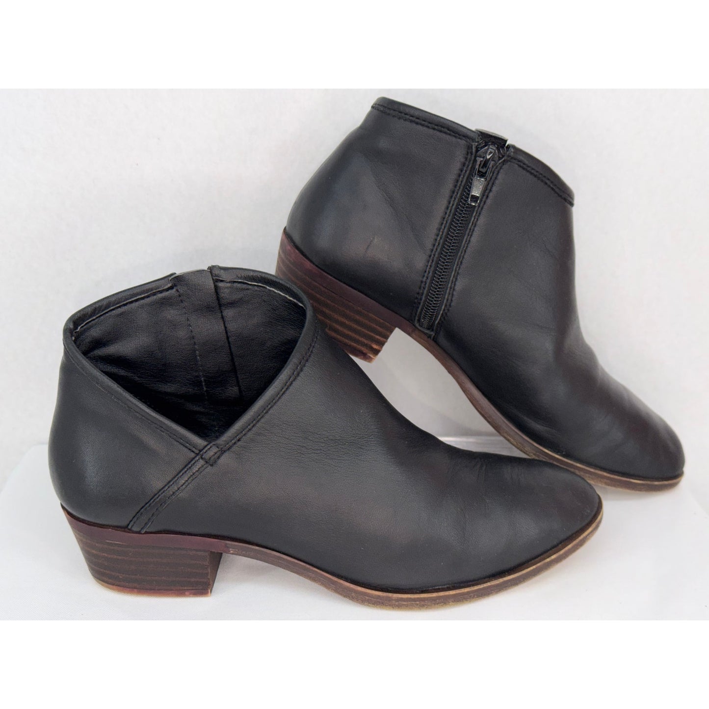 Lucky Brand Brekke Black Glove Kappa Leather Western Ankle Boots Side Zipper 8M