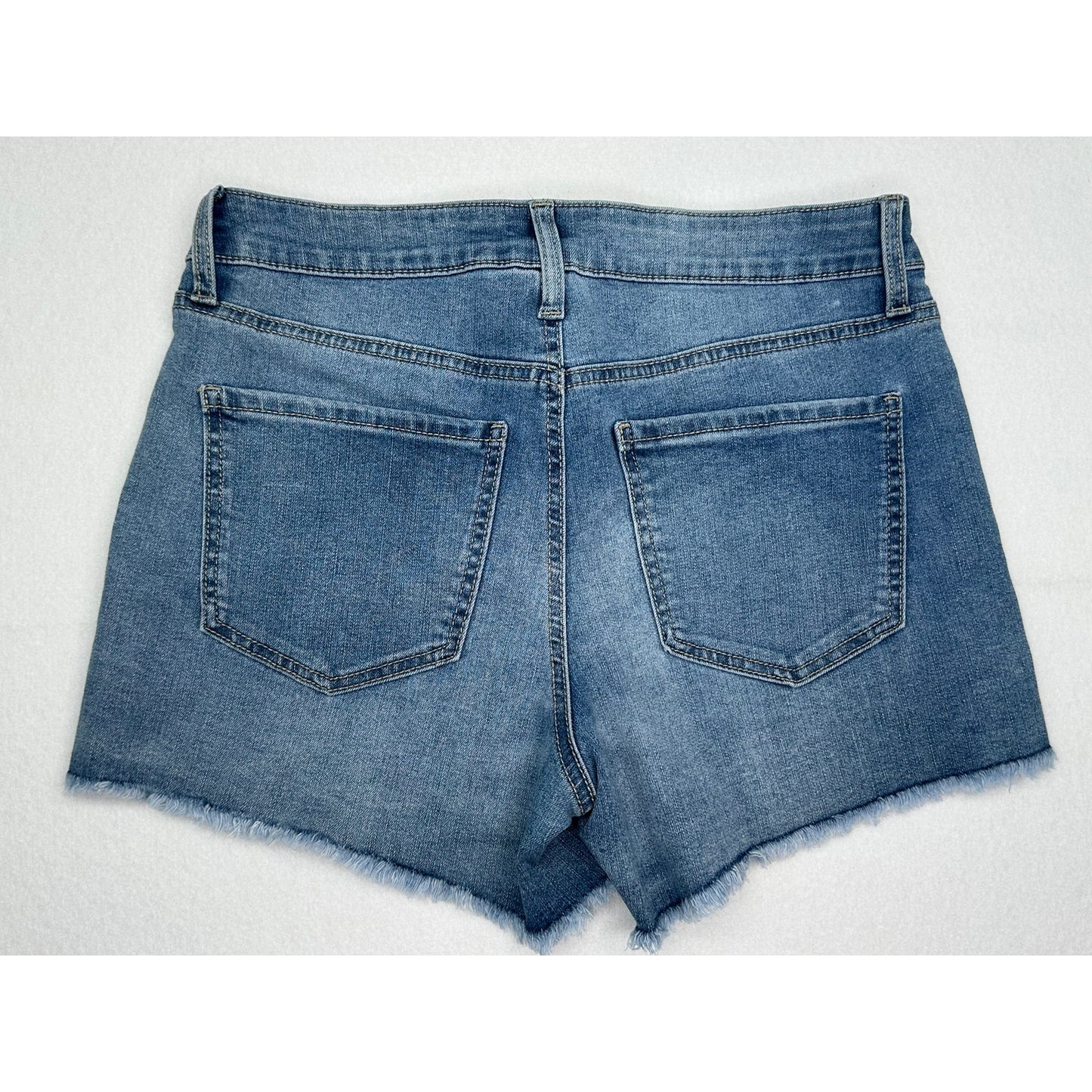 No Boundries Shorts Mid Rise Flower Print Frayed Hem Stretch Size 9 NWOT