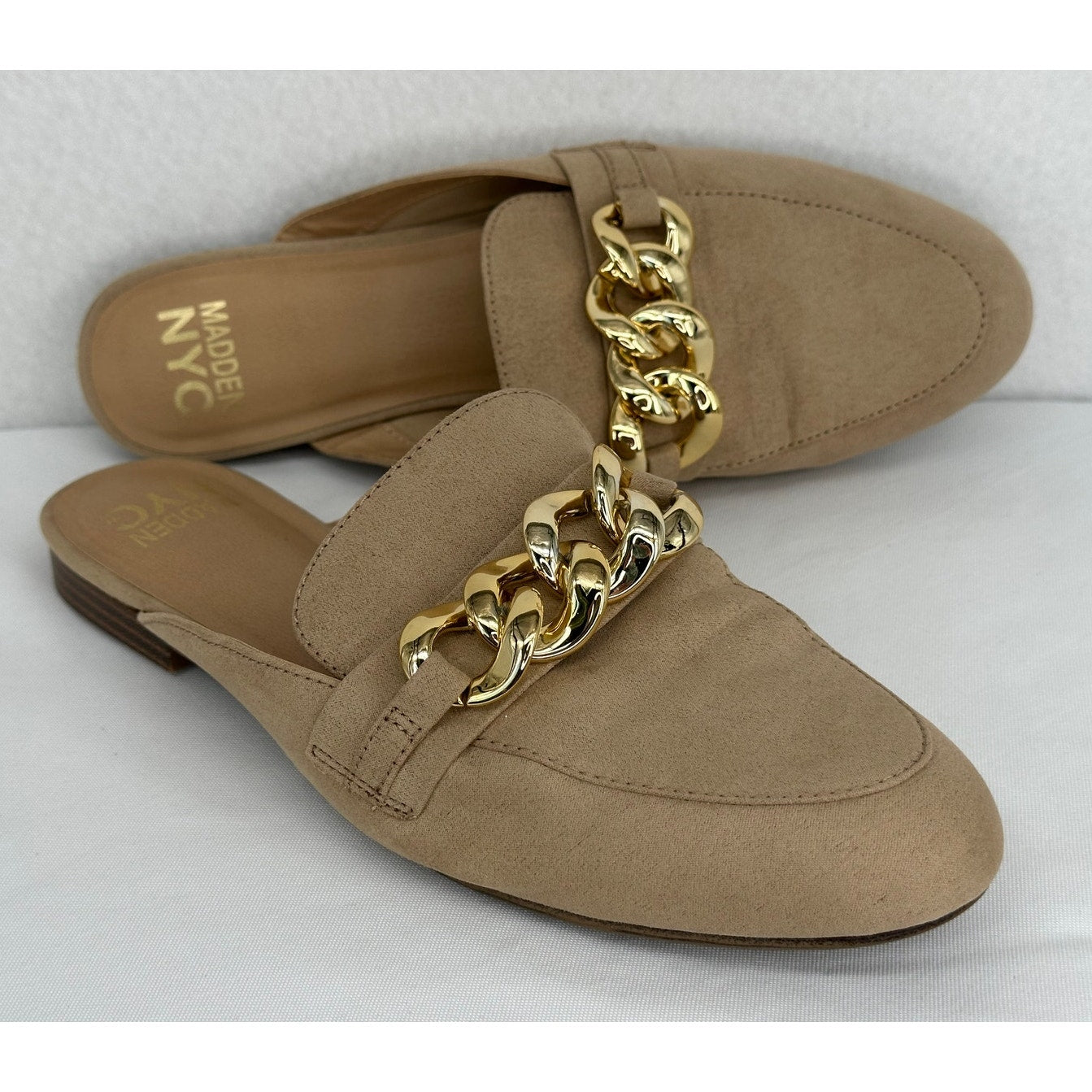 Madden NYC Mule Slip On Flats Tan with Gold Chain Accent 9