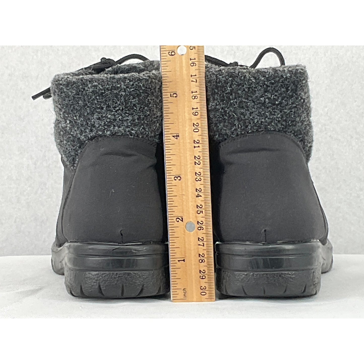 Toe Warmers Black Trek Canadian Made Waterproof Boots Wool Lined Warmth  8N