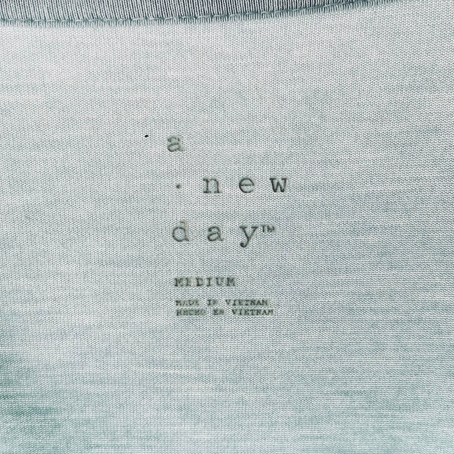 A New Day Light Blue Sleeveless Summer Vacation Beachy Casual Tank Top M