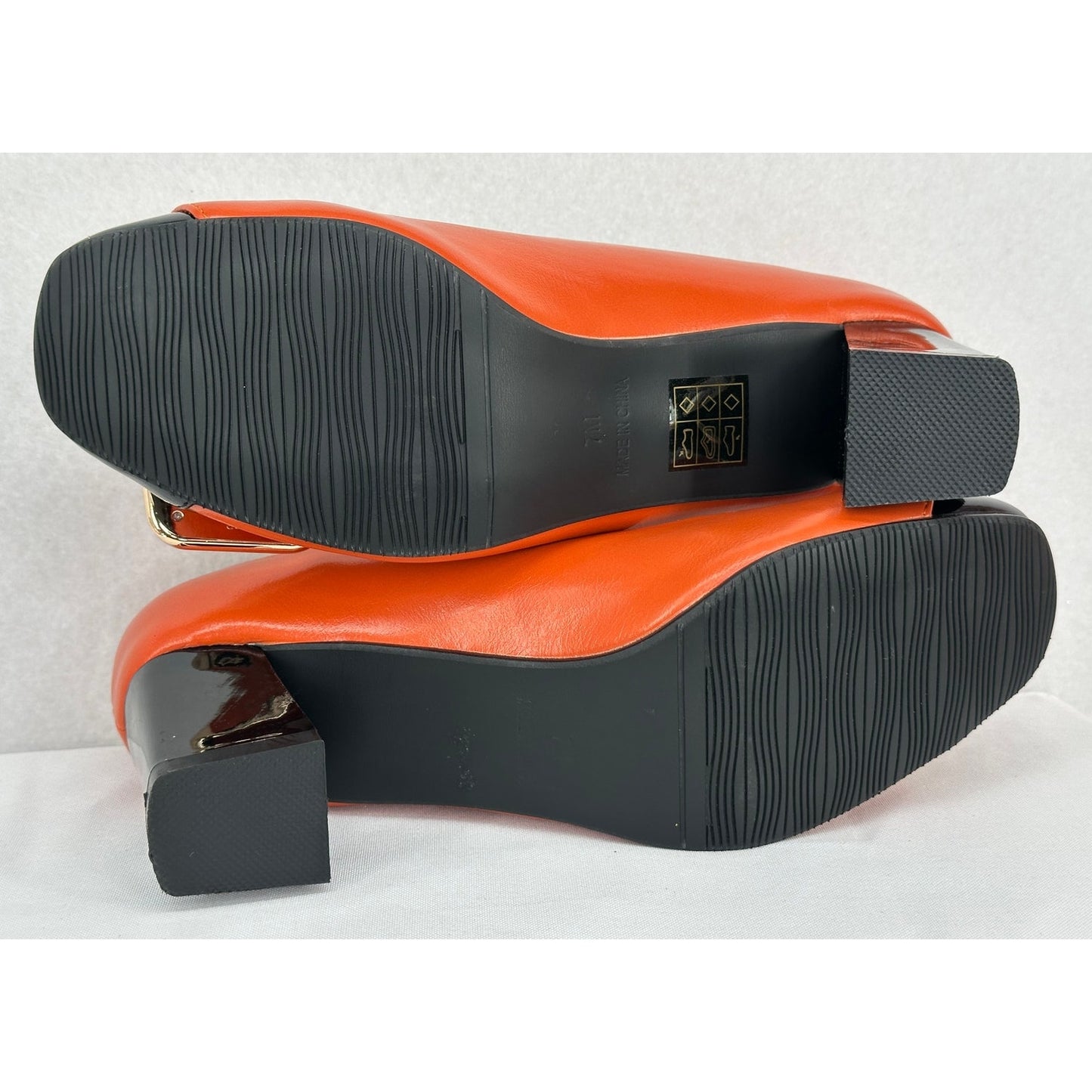 Ann Creek NWOT Angela Orange Black Square Toe Chunky Heel Pumps 7M