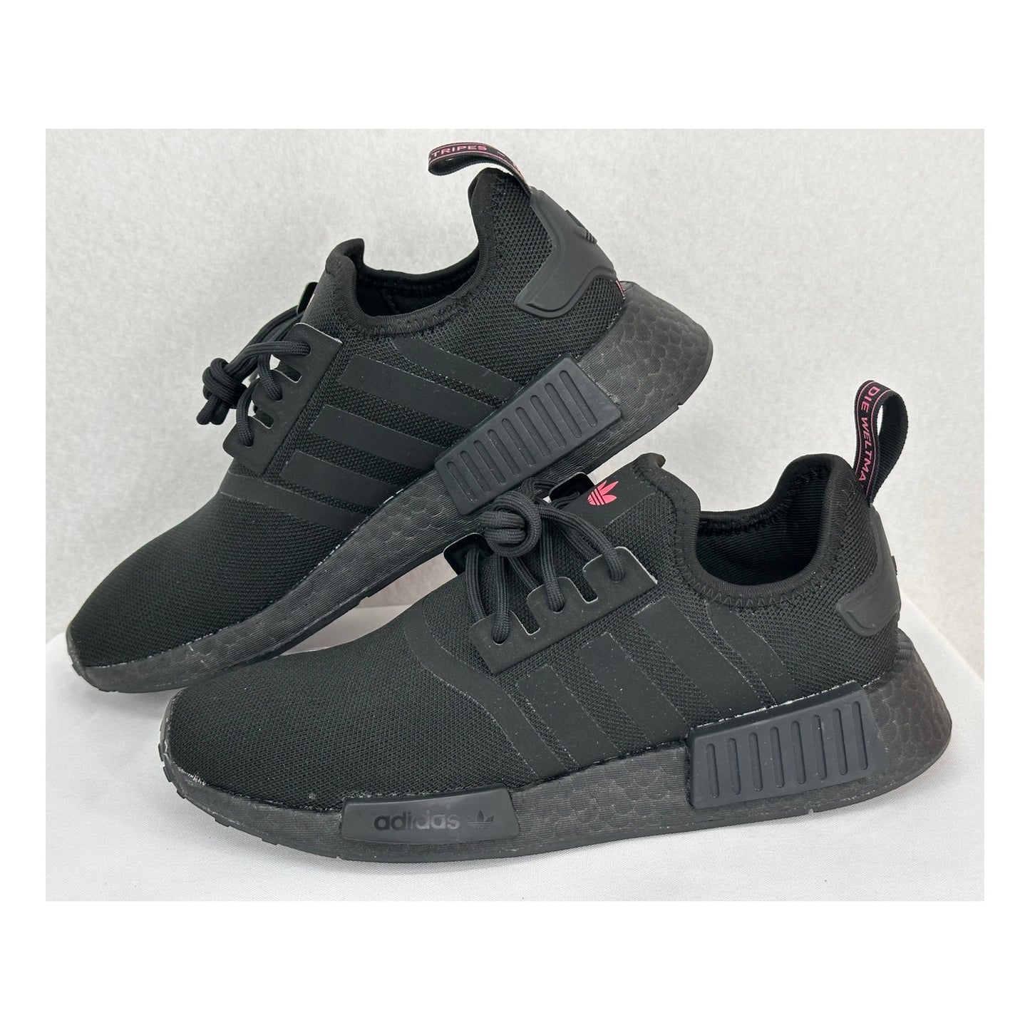 Adidas NMD_R1 GX8312 Black PRIMEBLUE Sneakers 7.5 NWOT