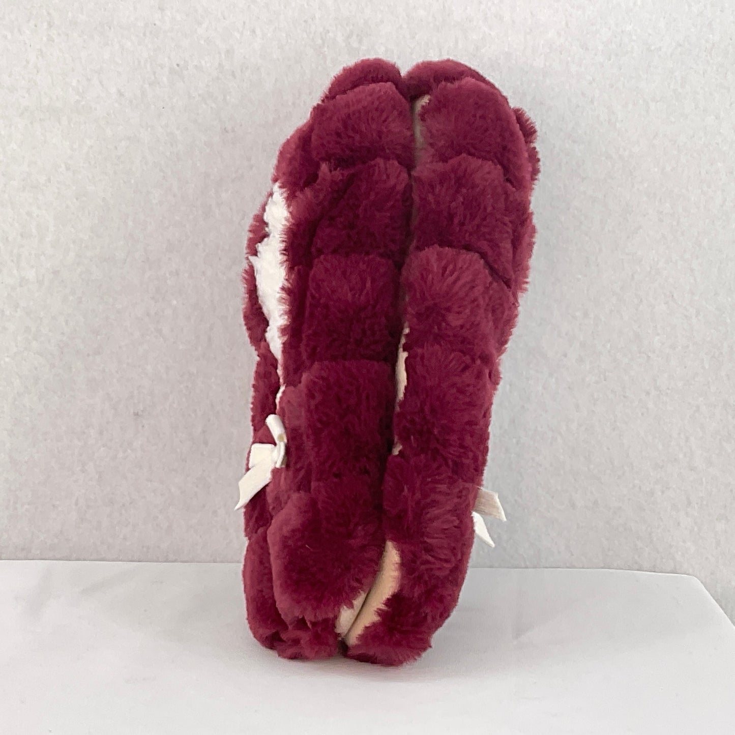 Brookstone Burgundy Quilted Faux Fur Slippers w/ White Bow Accent *NWOT*